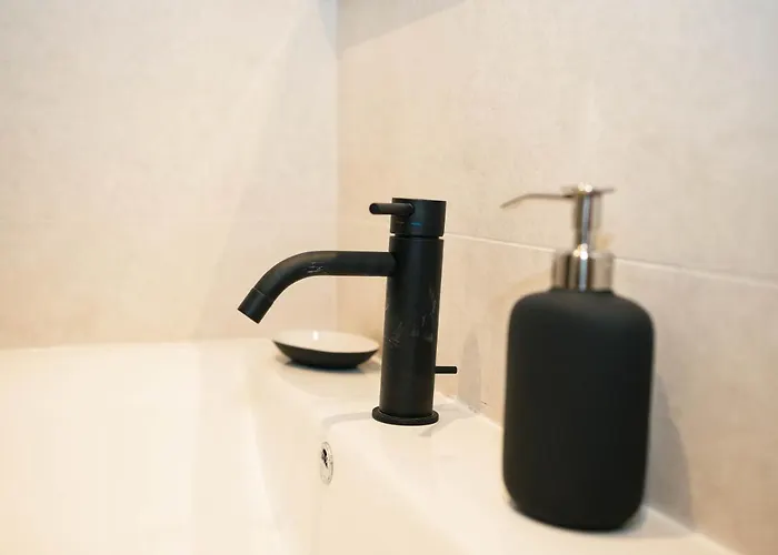 Black Marble - Design