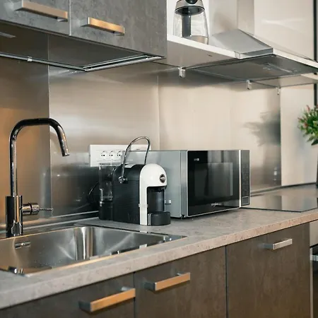 Black Marble - Design * Bari